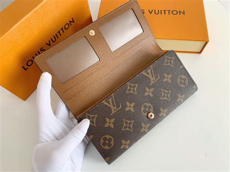 louis vuitton wallets buy online india|louis vuitton female wallet.